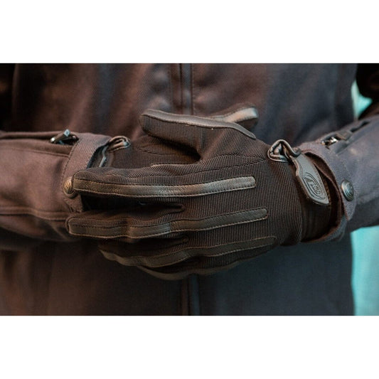 Strand Gloves